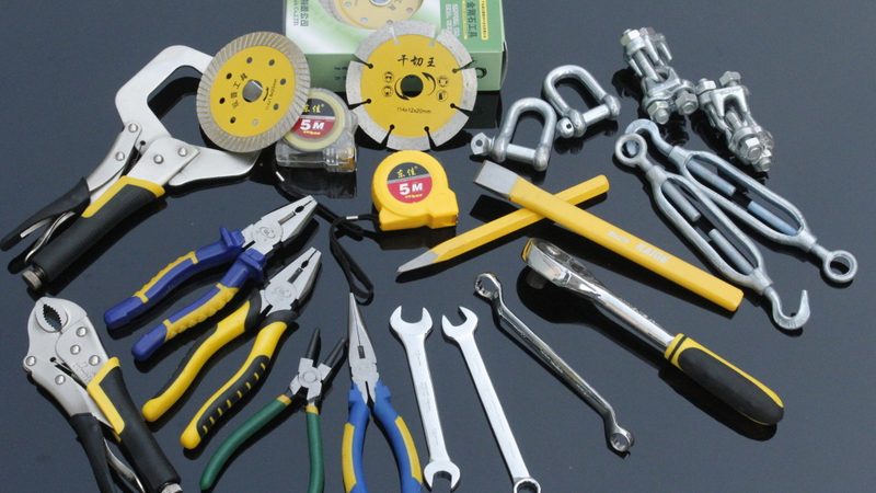 园林工具材质揭秘：优缺点全面分析**